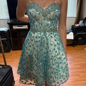 Strapless Homecoming Dress Size 6